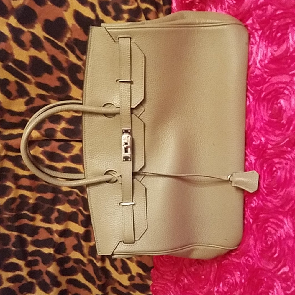 Leather purse